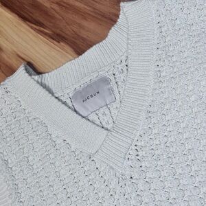 NWOT Pacsun | White Knit Sweater Vest
